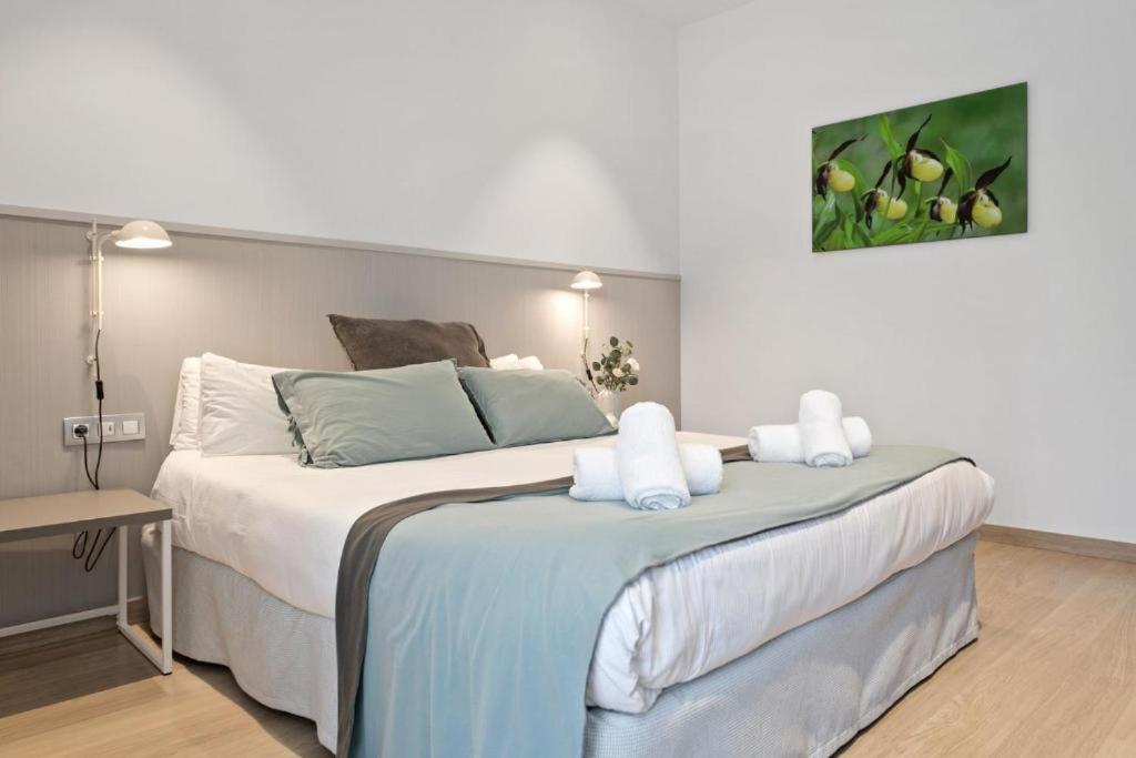 Fisa Rentals Gran Via Apartments Барселона Экстерьер фото