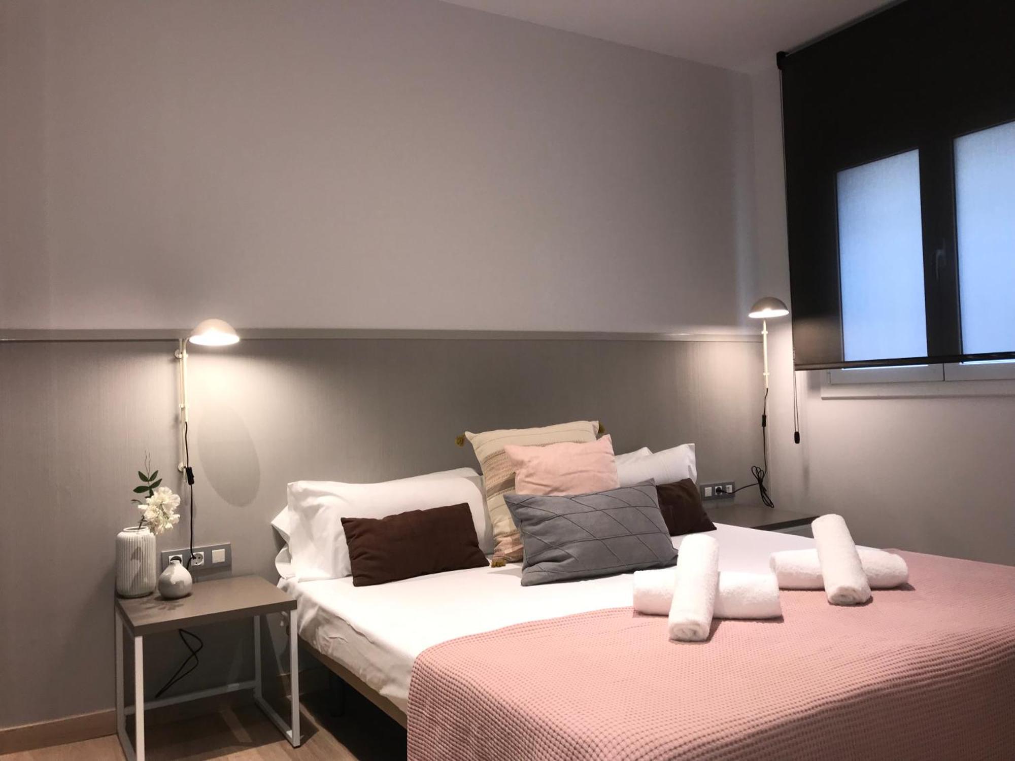 Fisa Rentals Gran Via Apartments Барселона Экстерьер фото