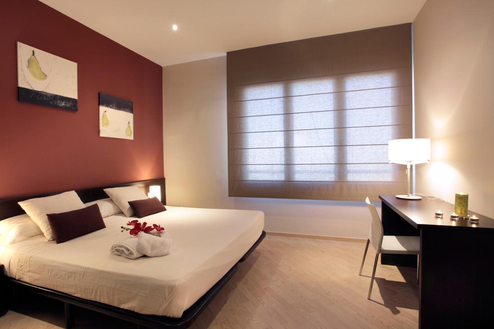 Fisa Rentals Gran Via Apartments Барселона Экстерьер фото
