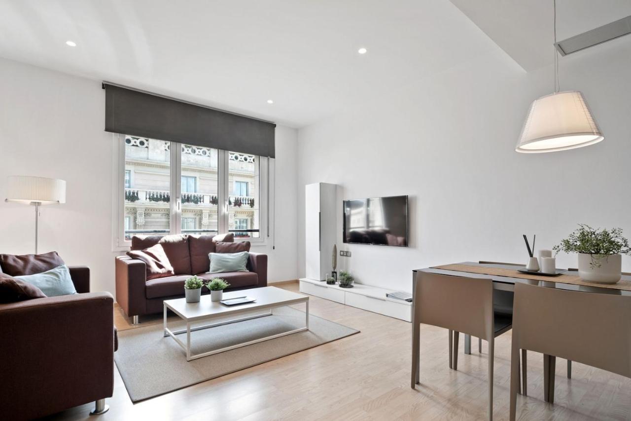 Fisa Rentals Gran Via Apartments Барселона Экстерьер фото
