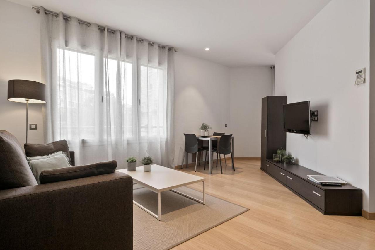Fisa Rentals Gran Via Apartments Барселона Экстерьер фото
